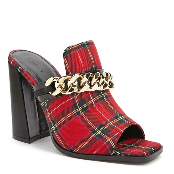 Forever 21 Shoes - Forever 21 square toe Plaid chain slide sandal NWT